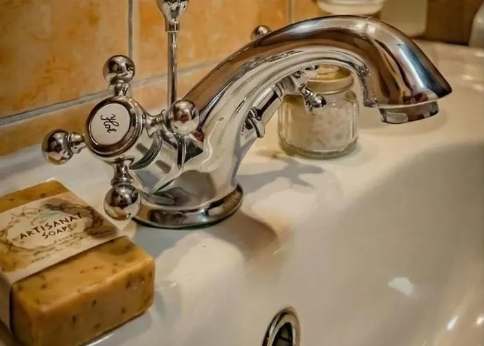 Joy Chic & Balcony Lägenhet